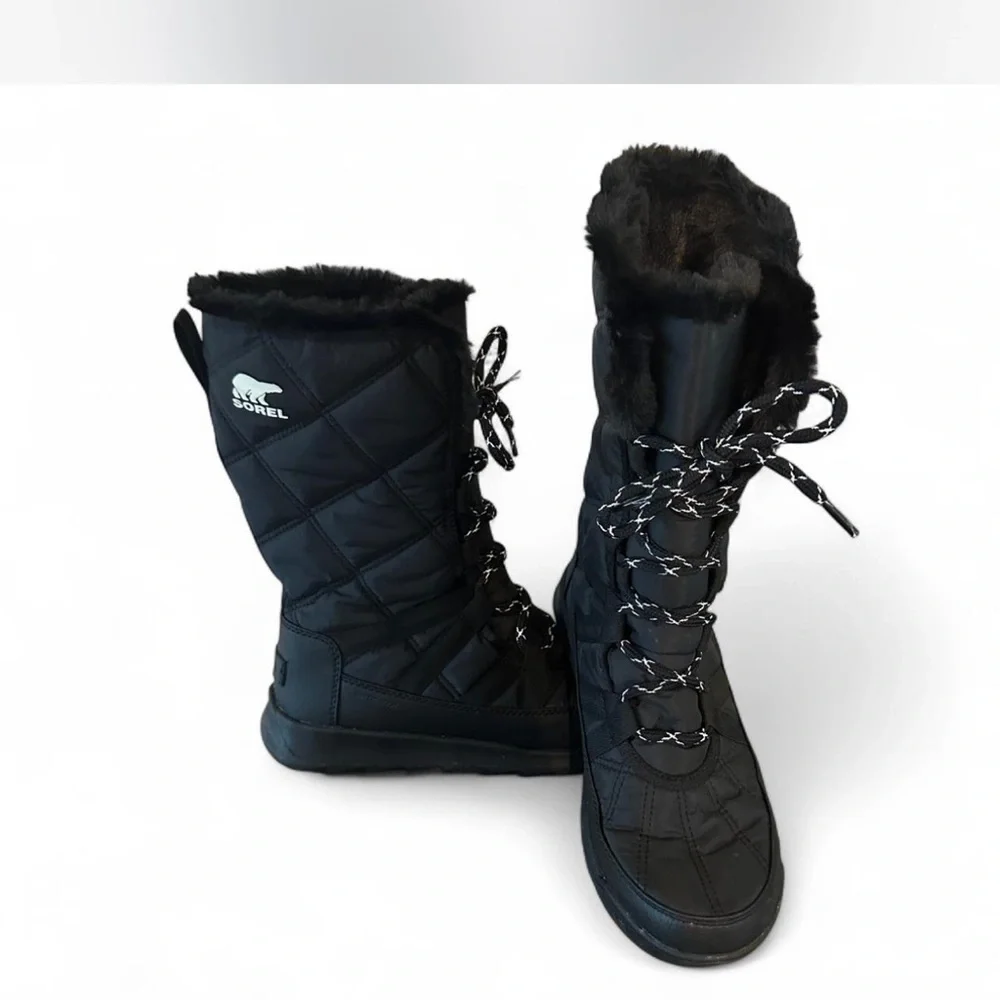 Sorel Whitney II Black Faux Fur Lined Boots